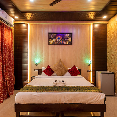 FG Seventy Four (Bundeli Farm Orchha)